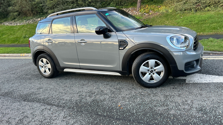 MINI Countryman 1.5 Cooper Classic 5dr Petrol Hatchback